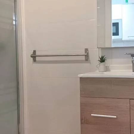Camelias Beach, Boliches Andra Apartment